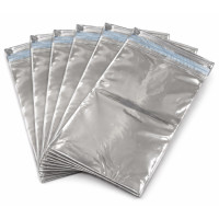 Saco para Embalagem Metalizado Adesivado 20cmx30cm com 50 Unidades Prata VMP Saco para Embalagem Metalizado Adesivado 20cmx30cm com 50 Unidades Prata VMP